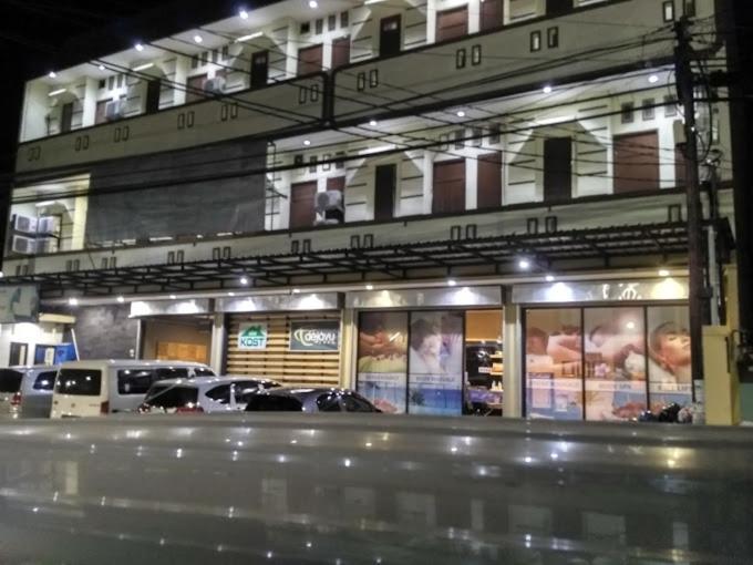 Dekost Madiun Hotel Exterior photo